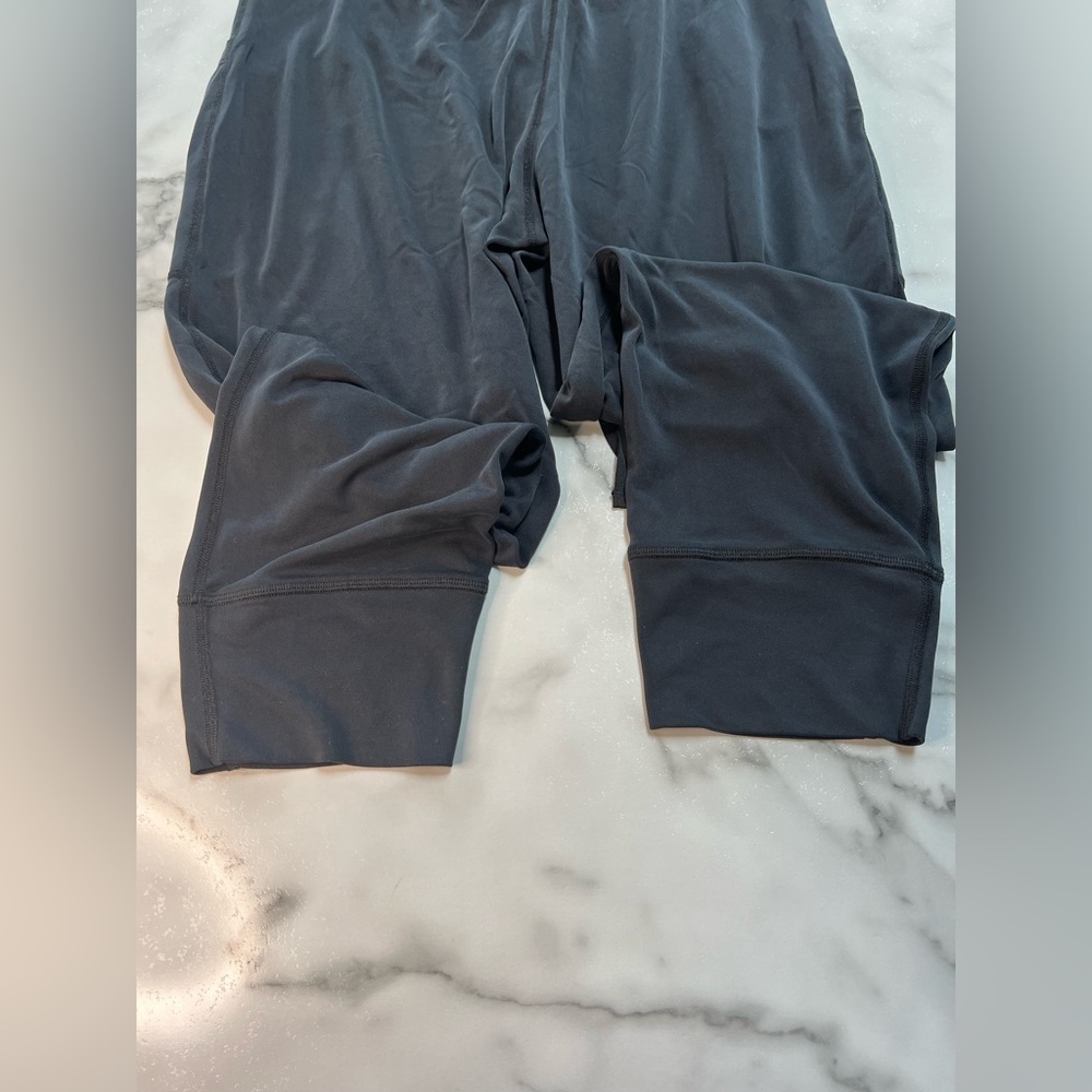 Fabletics Joggers - Picture 3 of 4